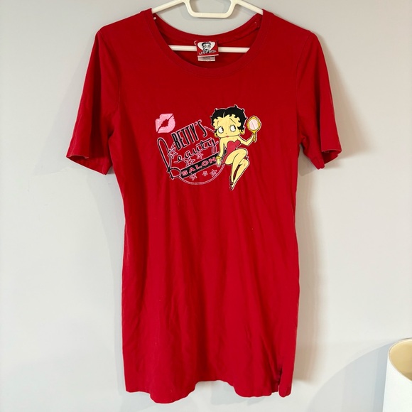 Betty Boop Dresses & Skirts - VINTAGE BETTY BOOP Retro Red Short Sleeve Tee Shirt Dress Pink Kiss Graphic